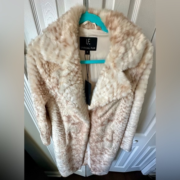🎸UNREAL FUR🎸🔥NWT🔥Montmartre Coat in Beige/Pink— size S - Picture 6 of 14